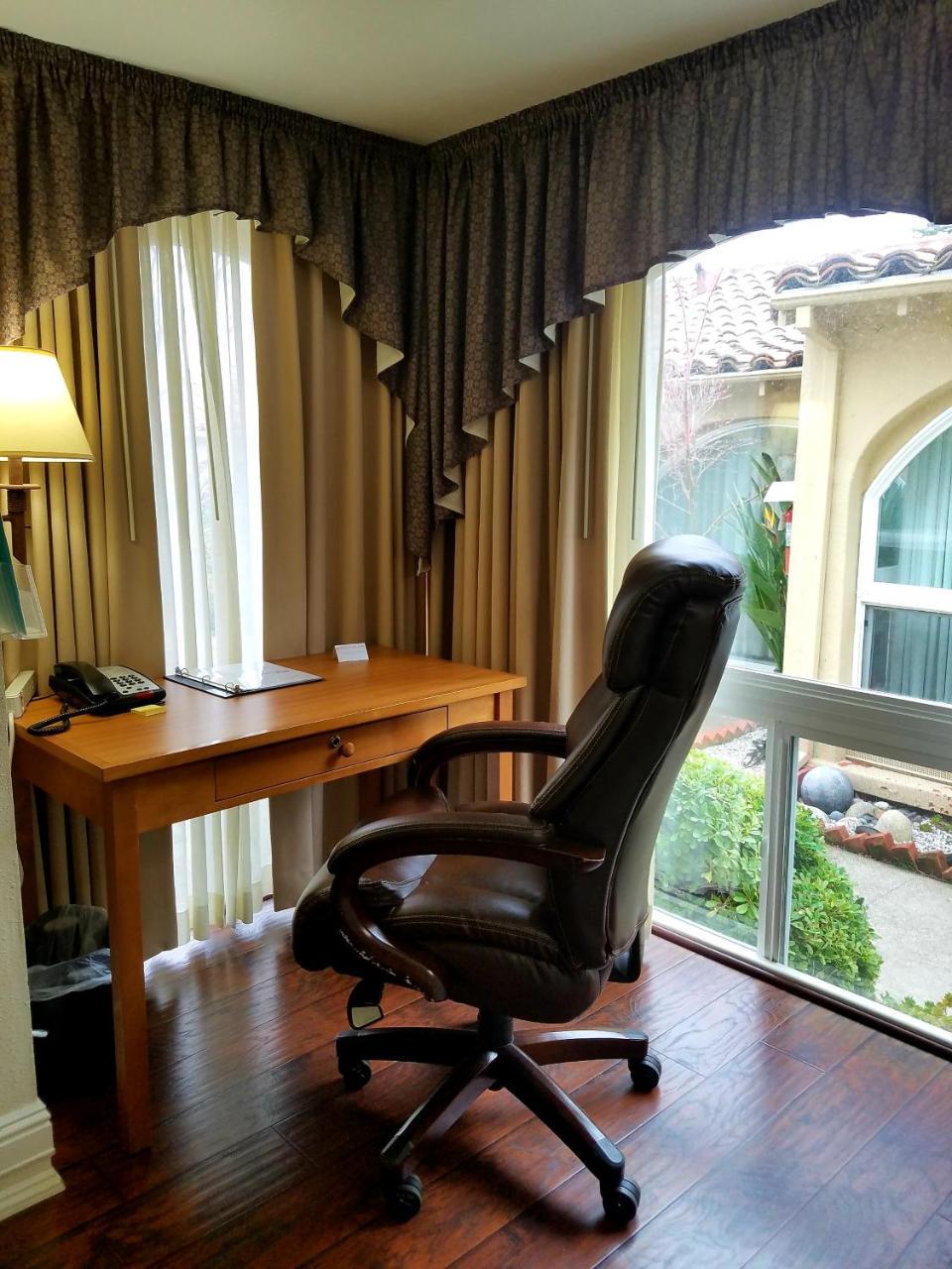 Los Gatos Garden Inn Hotel Esterno foto